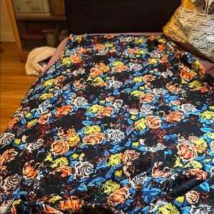 Floral Patterned Lularoe maxi skirt size 3 XL
